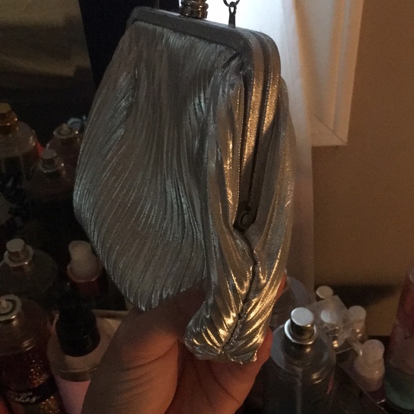 Hand bag - Picture 2 of 2